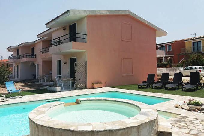 Apartamento Le Residenze Della Spiaggia Valledoria Valledoria  Exterior foto